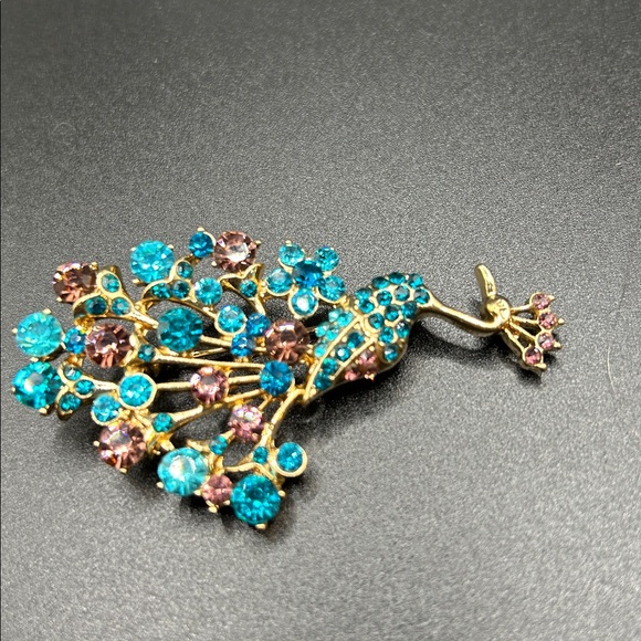 Monet peacock pin - Picture 4 of 4